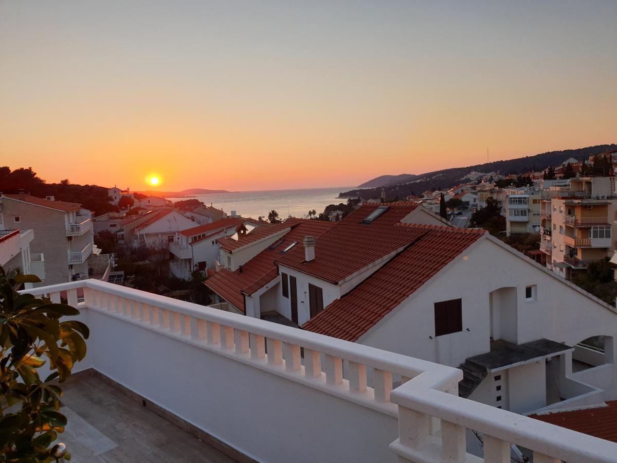 Apartments Bubalo Хвар Экстерьер фото