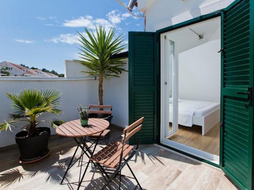 Apartments Bubalo Хвар Экстерьер фото