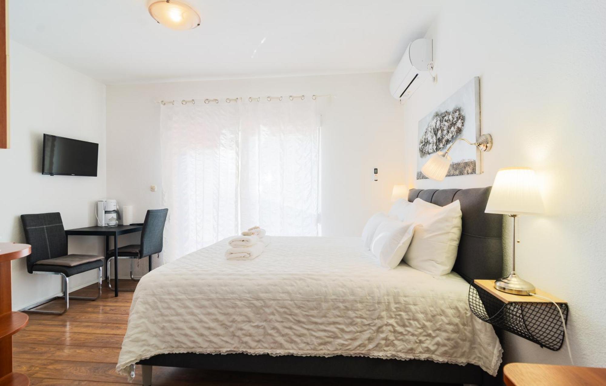 Apartments Bubalo Хвар Экстерьер фото