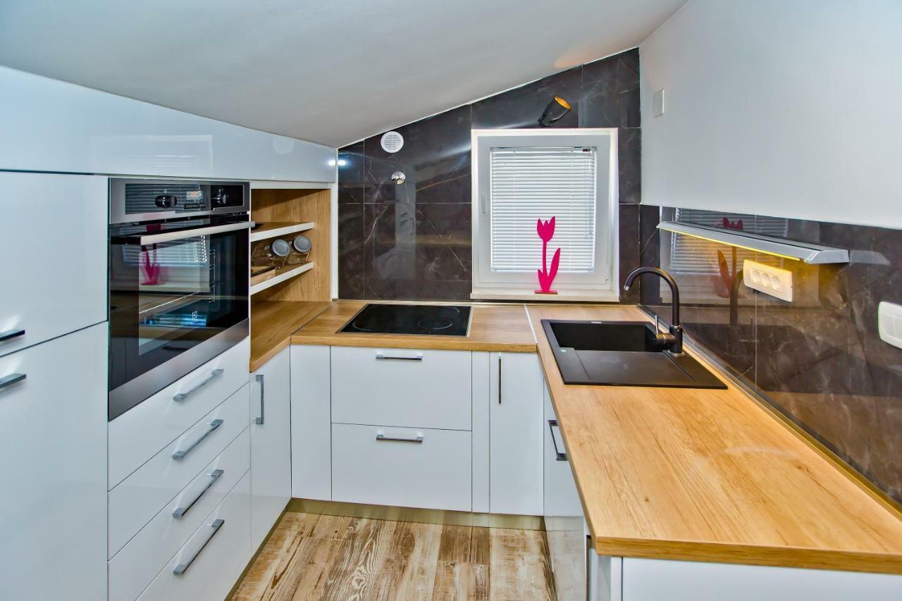 Apartments Bubalo Хвар Экстерьер фото