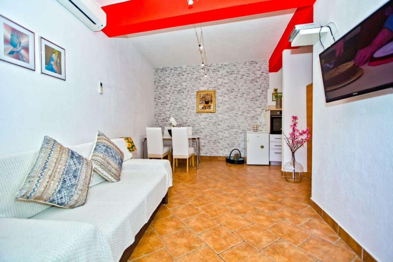 Apartments Bubalo Хвар Экстерьер фото