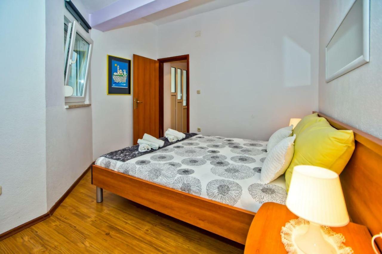 Apartments Bubalo Хвар Экстерьер фото