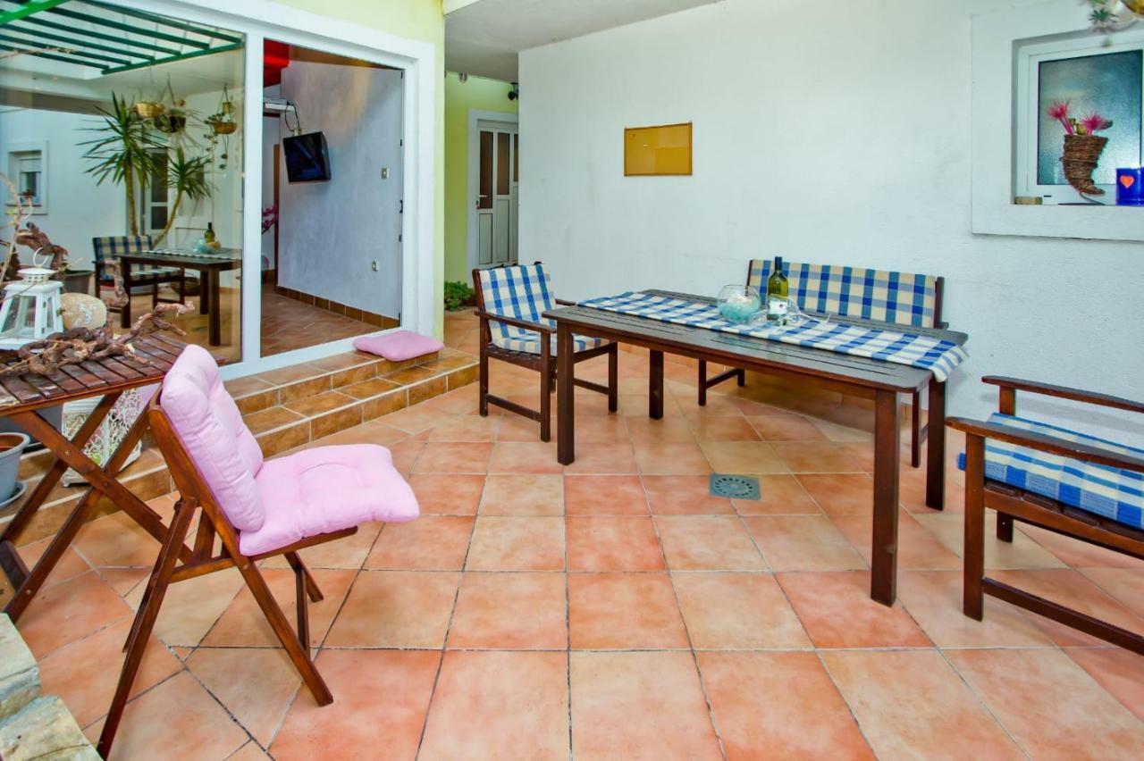 Apartments Bubalo Хвар Экстерьер фото