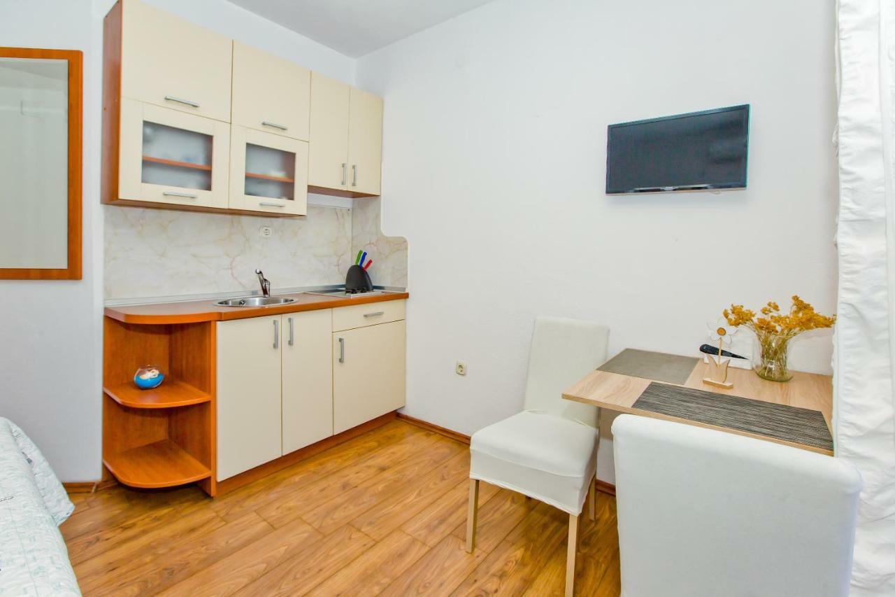 Apartments Bubalo Хвар Экстерьер фото