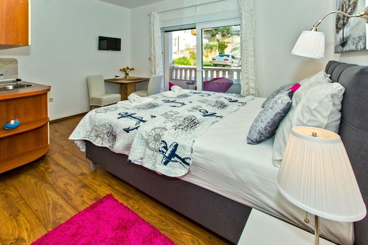 Apartments Bubalo Хвар Экстерьер фото