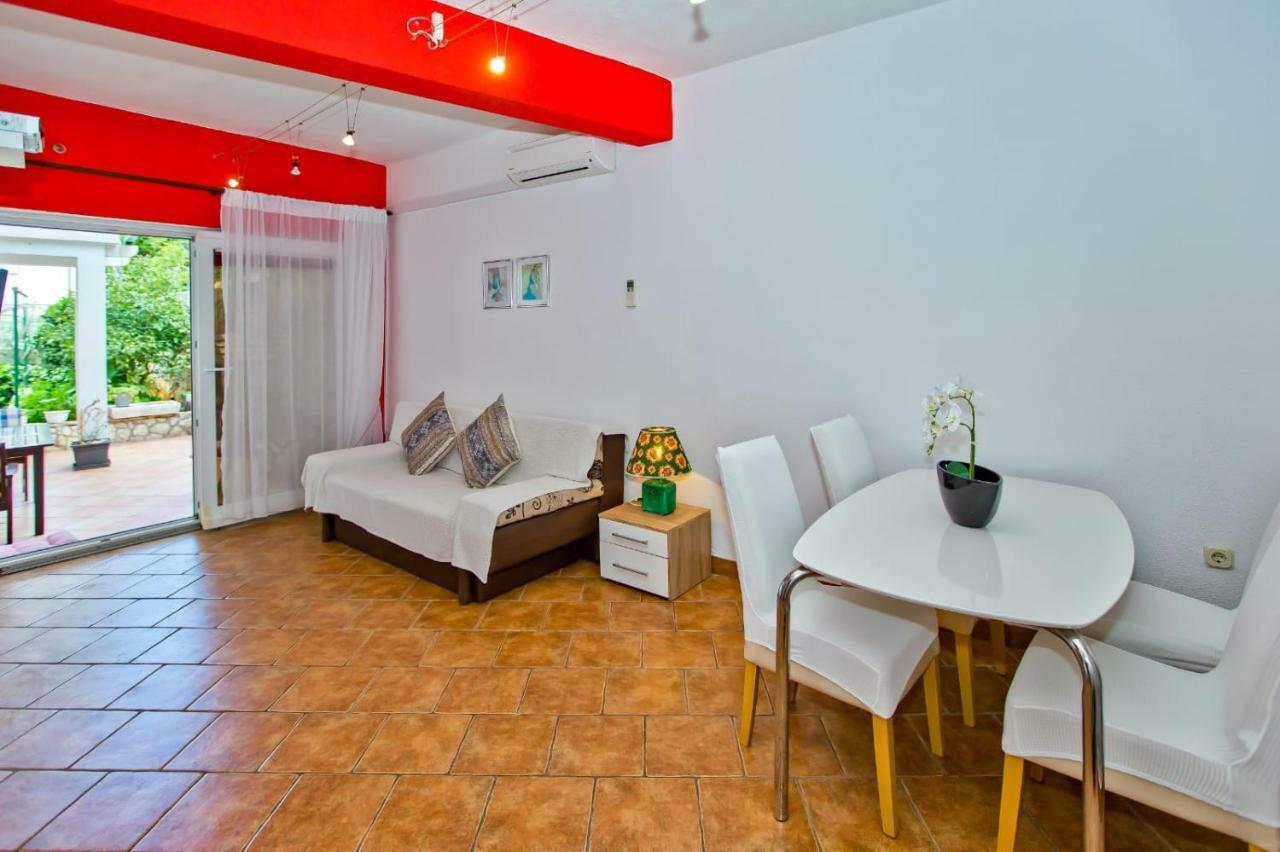 Apartments Bubalo Хвар Экстерьер фото